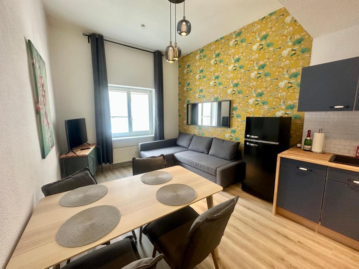 Apartment Zum Gelben Kolibri Inkl. Parkplatz Erfurt Exterior foto